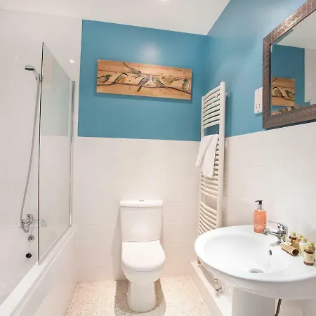 Thomas, Off Leeman Road בית נופש