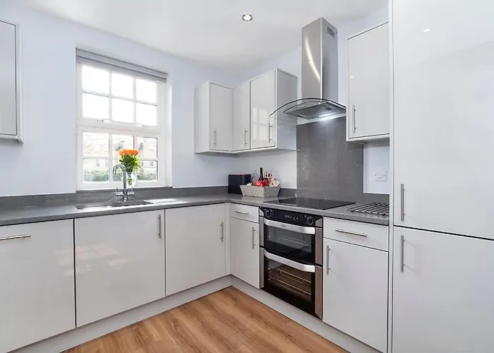 Thomas, Off Leeman Road 別荘